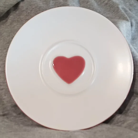 STARBUCKS 2005 Pink Heart Coffee/Tea Cup With Saucer Plate. Collectibles.. - Picture 3 of 15